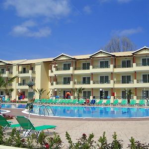 Damia Hotel Apts